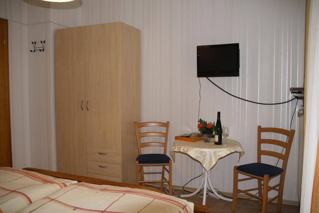 Weinfelderhof Hotel Kröv Exterior foto